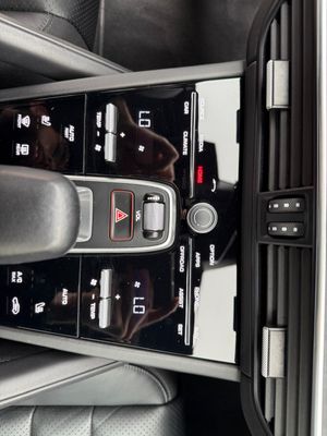 Porsche Cayenne E-Hybrid - Foto 15