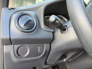Dacia Logan Essential 1.0 55kW (75CV) - Foto 10