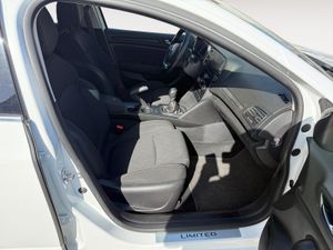 Renault Megane Limited + Blue dCi 85 kW (115CV) -SS - Foto 6