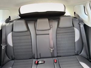 Peugeot 2008 Allure 1.6 BlueHDi 88KW (120CV) S&S - Foto 27