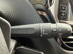 Peugeot 2008 Allure 1.6 BlueHDi 88KW (120CV) S&S - Foto 21