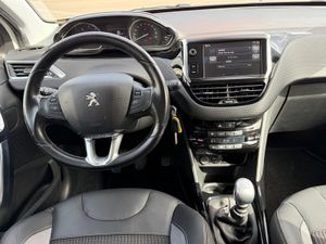 Peugeot 2008 Allure 1.6 BlueHDi 88KW (120CV) S&S - Foto 9