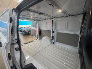 Volkswagen Transporter FURGÓN - Foto 5