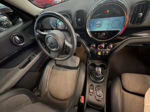MINI Countryman Cooper SE ALL4 - Foto 17