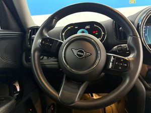 MINI Countryman Cooper SE ALL4 - Foto 10