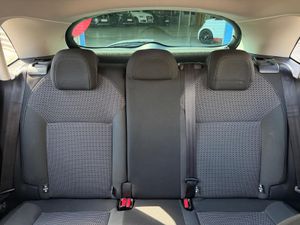 Citroën C4 1.6 e-HDi 115cv Collection - Foto 13