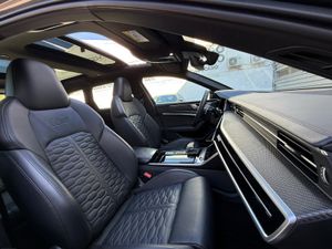 Audi A6 RS 6 Avant TFSI quattro - Foto 16
