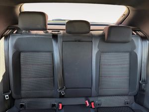 Volkswagen T-Roc R-Line 1.5 TSI 110kW (150CV) - Foto 29