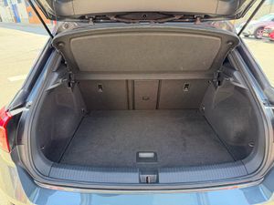 Volkswagen T-Roc R-Line 1.5 TSI 110kW (150CV) - Foto 17