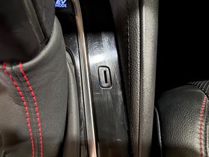 Toyota Corolla 2.0 180H GR-SPORT E-CVT TOURING SPORT - Foto 17