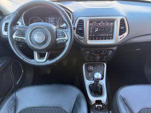 Jeep Compass 2.0 Mjet 103kW Longitude 4x4 - Foto 27