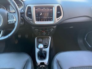 Jeep Compass 2.0 Mjet 103kW Longitude 4x4 - Foto 31