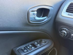 Jeep Compass 2.0 Mjet 103kW Longitude 4x4 - Foto 18