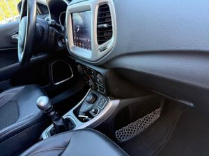 Jeep Compass 2.0 Mjet 103kW Longitude 4x4 - Foto 4
