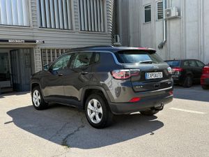 Jeep Compass 2.0 Mjet 103kW Longitude 4x4 - Foto 3