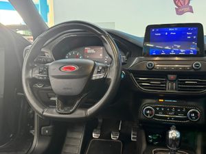 Ford Focus 1.5 Ecoboost 110kW ST-Line - Foto 37