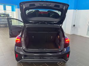 Ford Focus 1.5 Ecoboost 110kW ST-Line - Foto 31