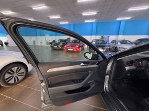 Volkswagen Passat 2.0 TDI 150cv Sport BMT DSG - Foto 12