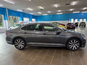 Volkswagen Passat 2.0 TDI 150cv Sport BMT DSG - Foto 8