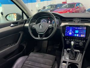 Volkswagen Passat 2.0 TDI 150cv Sport BMT DSG - Foto 25