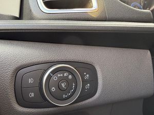 Ford Transit Custom SPORT - Foto 18
