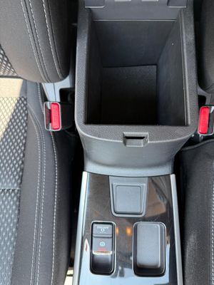 Mitsubishi Outlander 200 MPI Motion CVT 2WD 5 Plazas - Foto 4