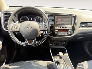 Mitsubishi Outlander 200 MPI Motion CVT 2WD 5 Plazas - Foto 24