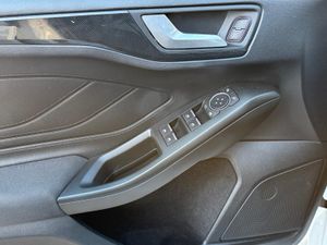 Ford Focus 1.0 Ecoboost MHEV 92kW ST-Line - Foto 7