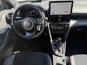 Toyota Yaris Cross 1.5 130H GR Sport - Foto 23