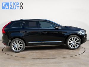 Volvo XC60 2.4 D4 AWD Momentum Auto - Foto 28