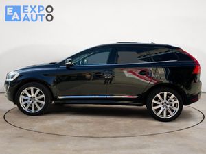 Volvo XC60 2.4 D4 AWD Momentum Auto - Foto 33
