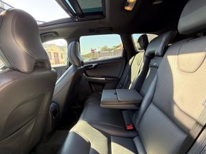 Volvo XC60 2.4 D4 AWD Momentum Auto - Foto 15