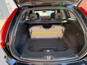 Volvo XC60 2.4 D4 AWD Momentum Auto - Foto 6