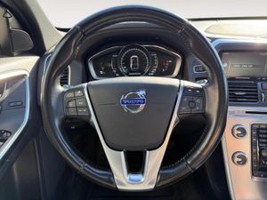 Volvo XC60 2.4 D4 AWD Momentum Auto - Foto 32