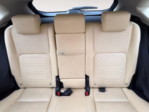 Lexus NX 2.5 300h Luxury 4WD - Foto 39