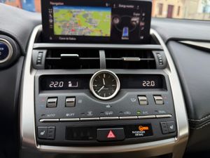 Lexus NX 2.5 300h Luxury 4WD - Foto 20