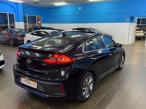 Hyundai IONIQ 1.6 GDI HEV Style DCT - Foto 12