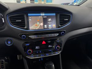 Hyundai IONIQ 1.6 GDI HEV Style DCT - Foto 21