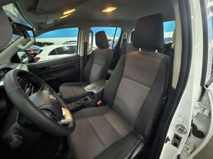 Toyota Hilux 2.4 D4D CABINA DOBLE GX - Foto 12