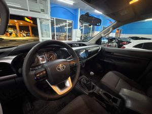 Toyota Hilux 2.4 D4D CABINA DOBLE GX - Foto 13