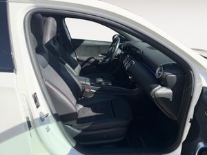 Mercedes Clase A A 220 - Foto 28