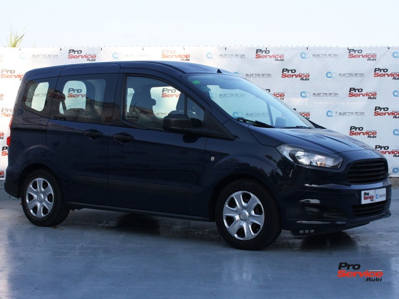 Ford Tourneo Courier  1.0 EcoBoost 100cv Ambiente 5p.   - Foto 1