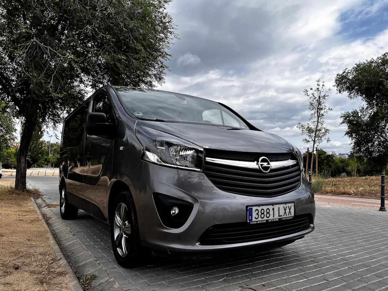 Opel Vivaro 1.6   - Foto 1