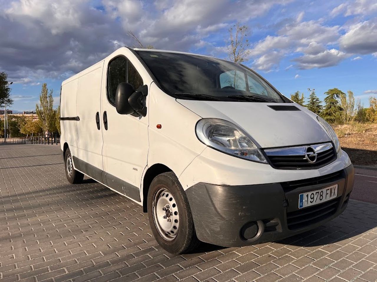 Opel Vivaro 2.5 CDTI Kasten L2H1 2,9t   - Foto 1