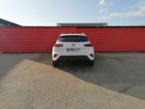 Kia XCeed 1.6 T-GDI 204 CV EMOTION DCT AUT - Foto 5