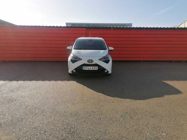 Toyota Aygo 5P1.0 VVT-I X-PLAY AUTO  - Foto 3