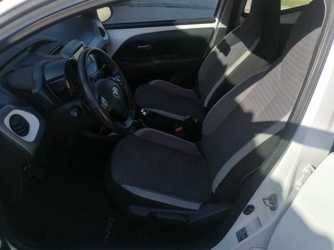 Toyota Aygo 5P1.0 VVT-I X-PLAY AUTO  - Foto 9