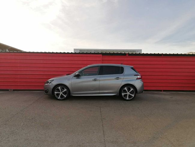 Peugeot 308 1.2 PURETECH 130 S&S AUTO GT LINE 5P  - Foto 6