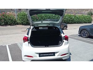 Hyundai i20 1.1 CRDi Fresh  - Foto 19