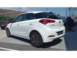 Hyundai i20 1.1 CRDi Fresh  - Foto 9